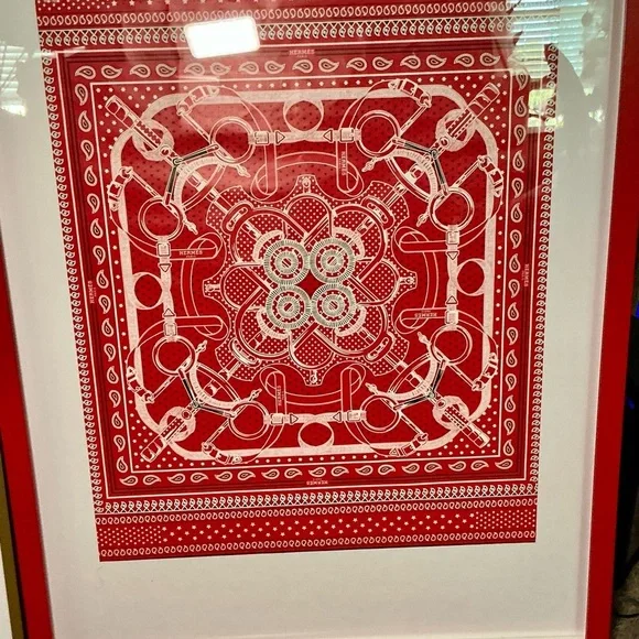 Hermès Emblematic Wrapping Paper or Frame As Art– Rare 2018 Authentic (1 Sheet) - Picture 5 of 7